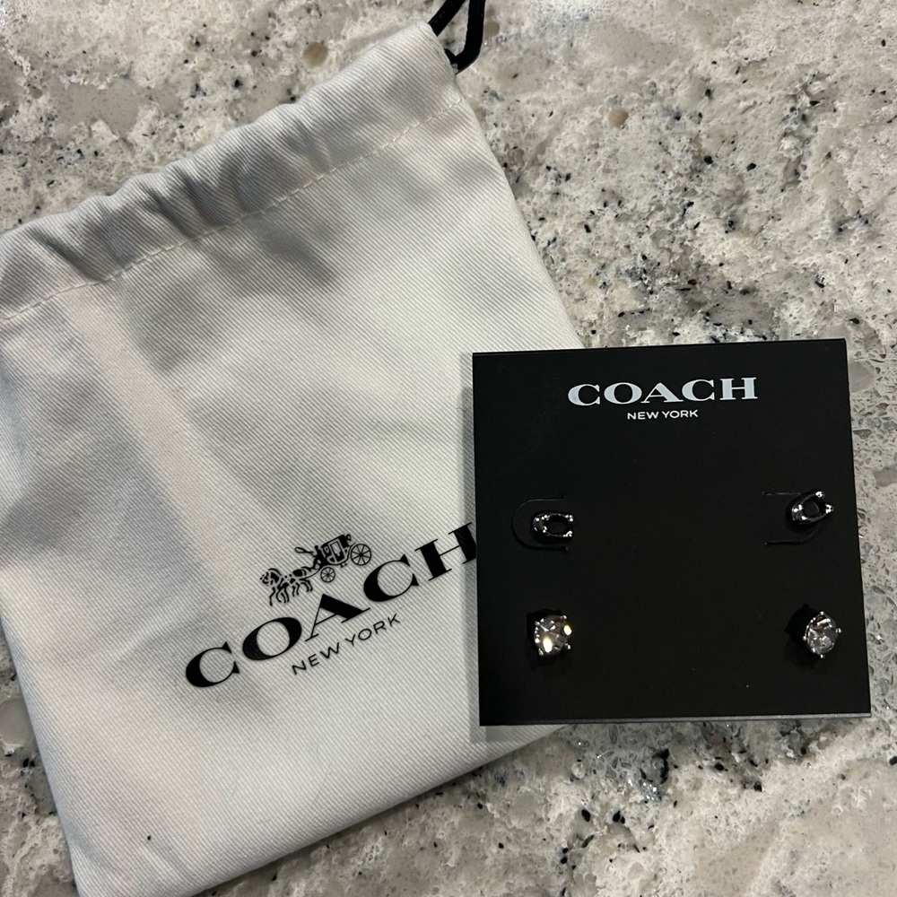 Coach silver stud earrings set